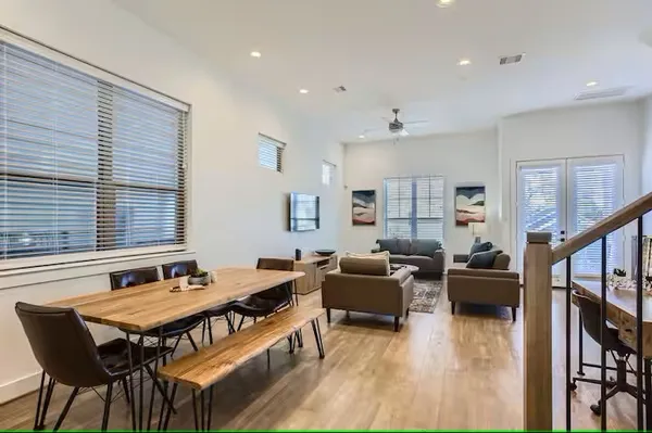 $3,500 | 1528 Chestnut Street, Houston, TX 77009