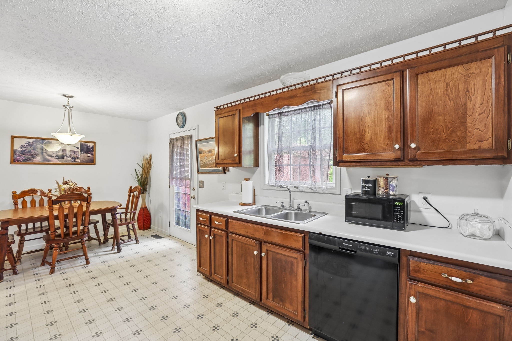 310 Redbud Lane Unionville, TN 37180 - Photo 9 of 18