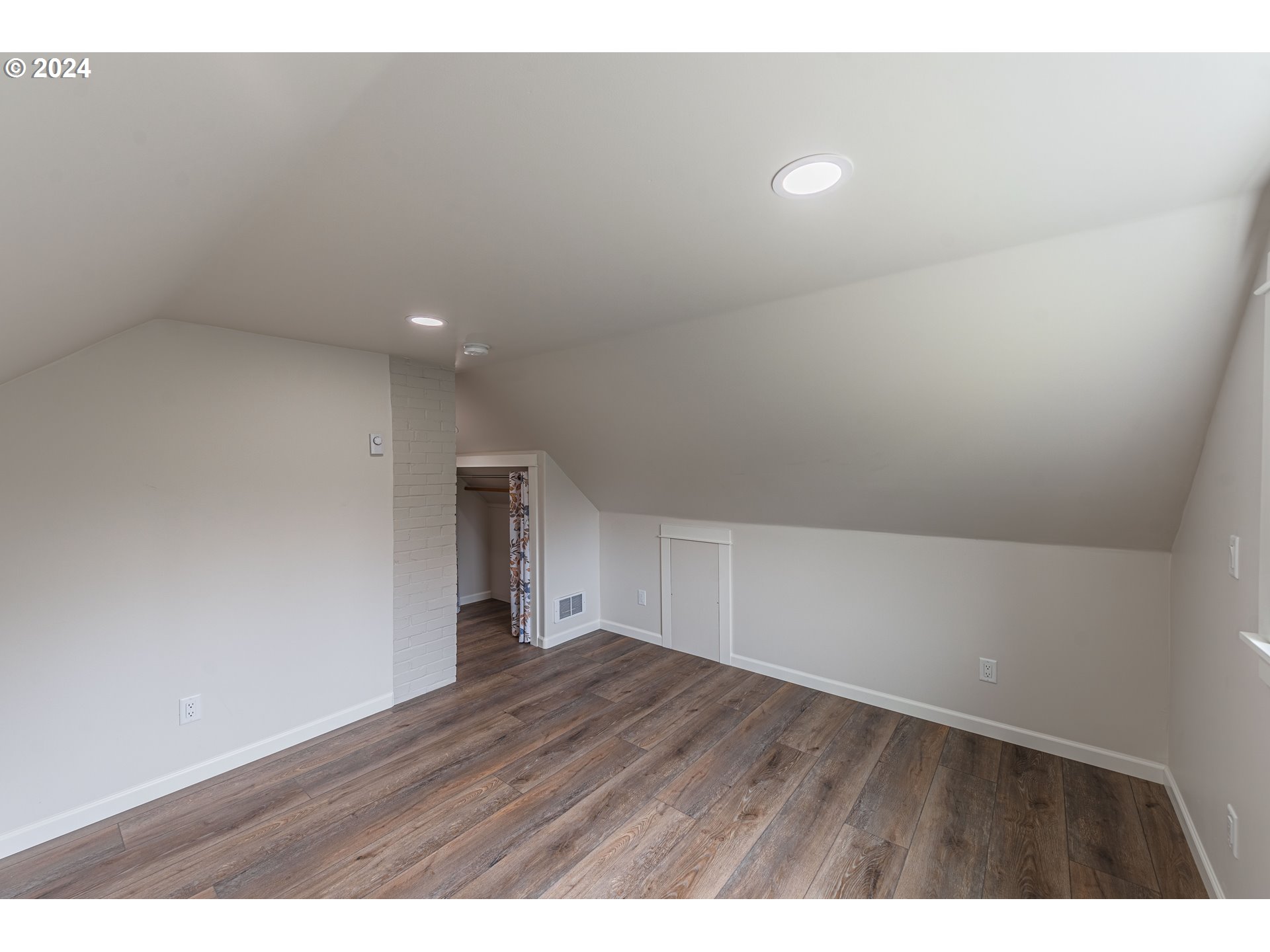 66013 North Bay Road North Bend, OR 97459 - Photo 30 of 48 a view of an empty room