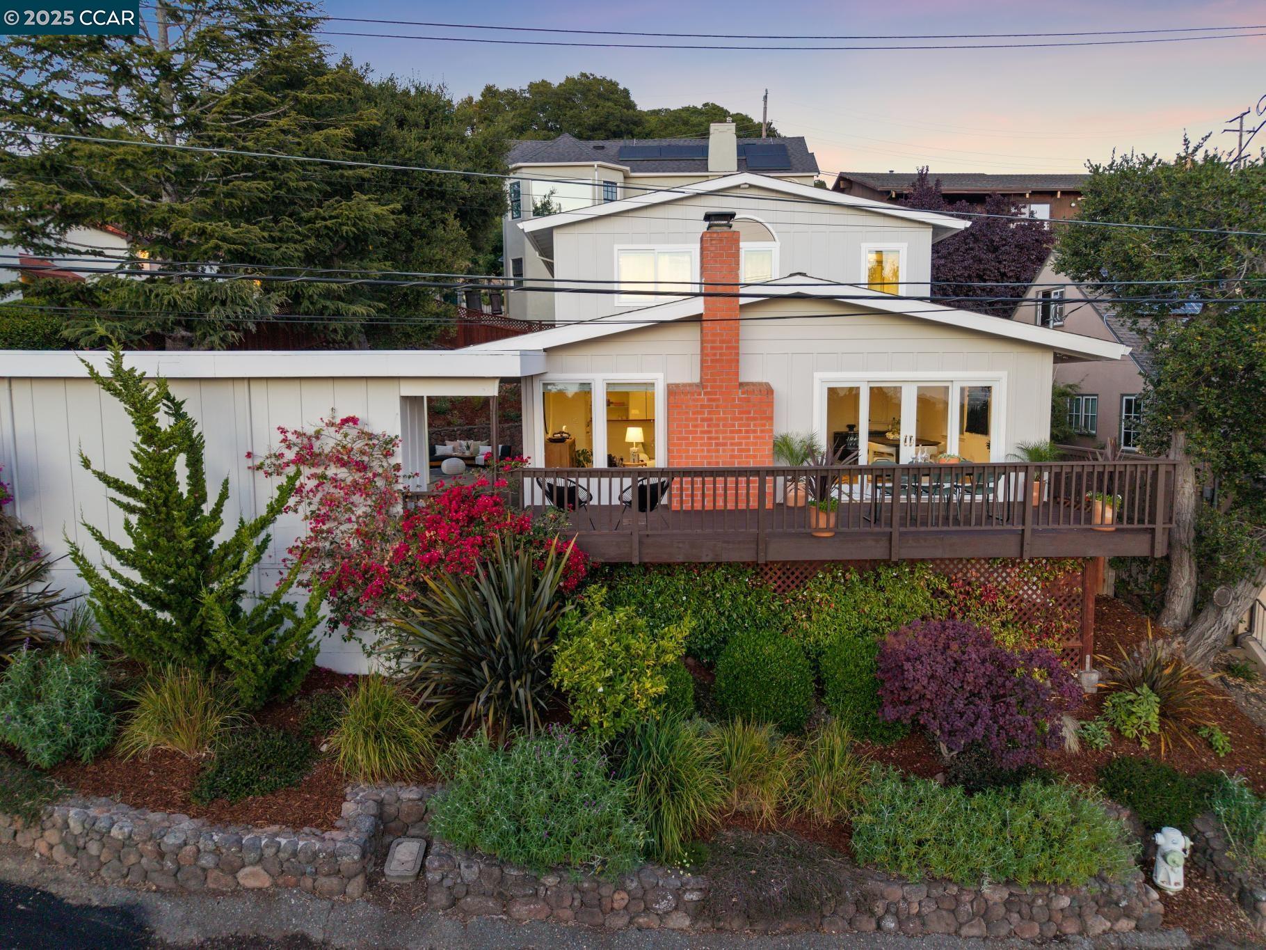 58 Buckeye Avenue Oakland, CA 94618 - Photo 40 of 53