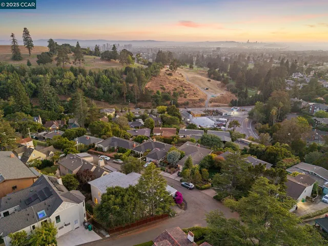 $1,495,000 | 58 Buckeye Avenue, Oakland, CA 94618