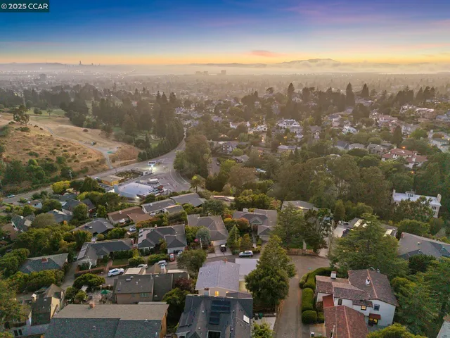 $1,495,000 | 58 Buckeye Avenue, Oakland, CA 94618