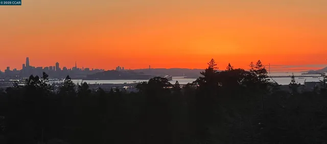 $1,495,000 | 58 Buckeye Avenue, Oakland, CA 94618