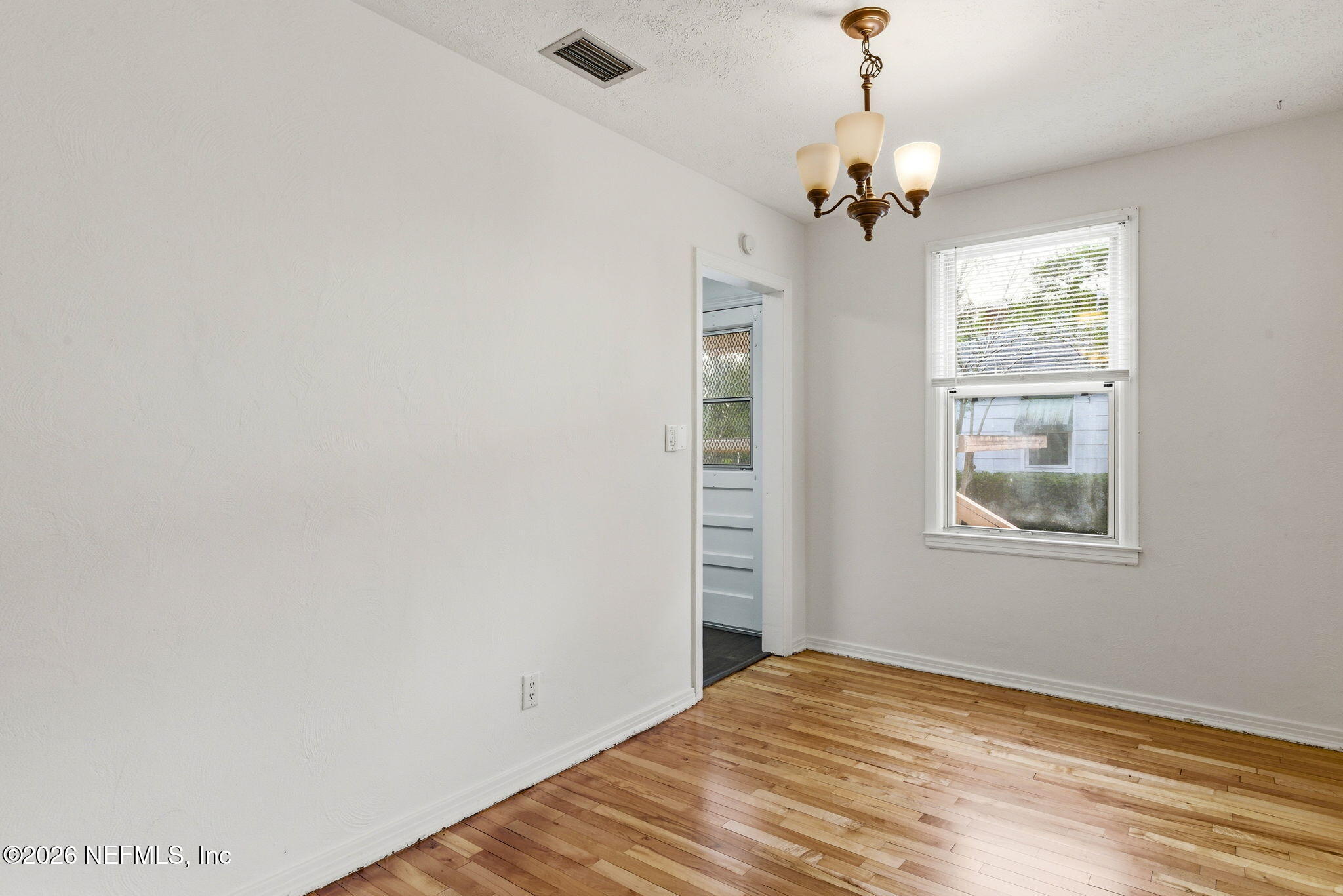 4737 Manchester Road Jacksonville, FL 32210 - Photo 11 of 31 11-web-or-mls-FA8A0091