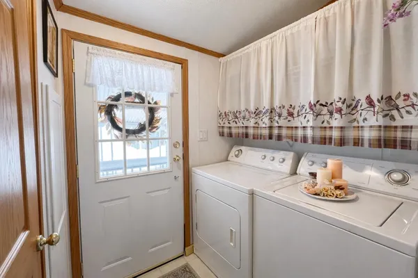 $89,900 | 70 Bluebird Lane, Lyndon, VT 05851