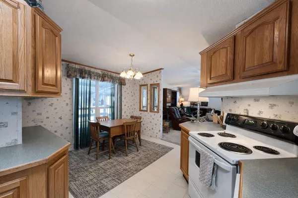 $89,900 | 70 Bluebird Lane, Lyndon, VT 05851