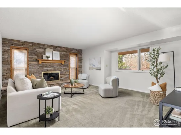 $949,900 | 6174 Brigadoon Court, Longmont, CO 80503