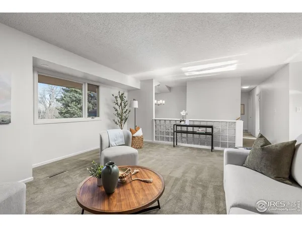 $949,900 | 6174 Brigadoon Court, Longmont, CO 80503