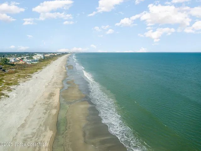 $2,600 | 2625 South Atlantic Avenue, Unit 14, Cocoa Beach, FL 32931