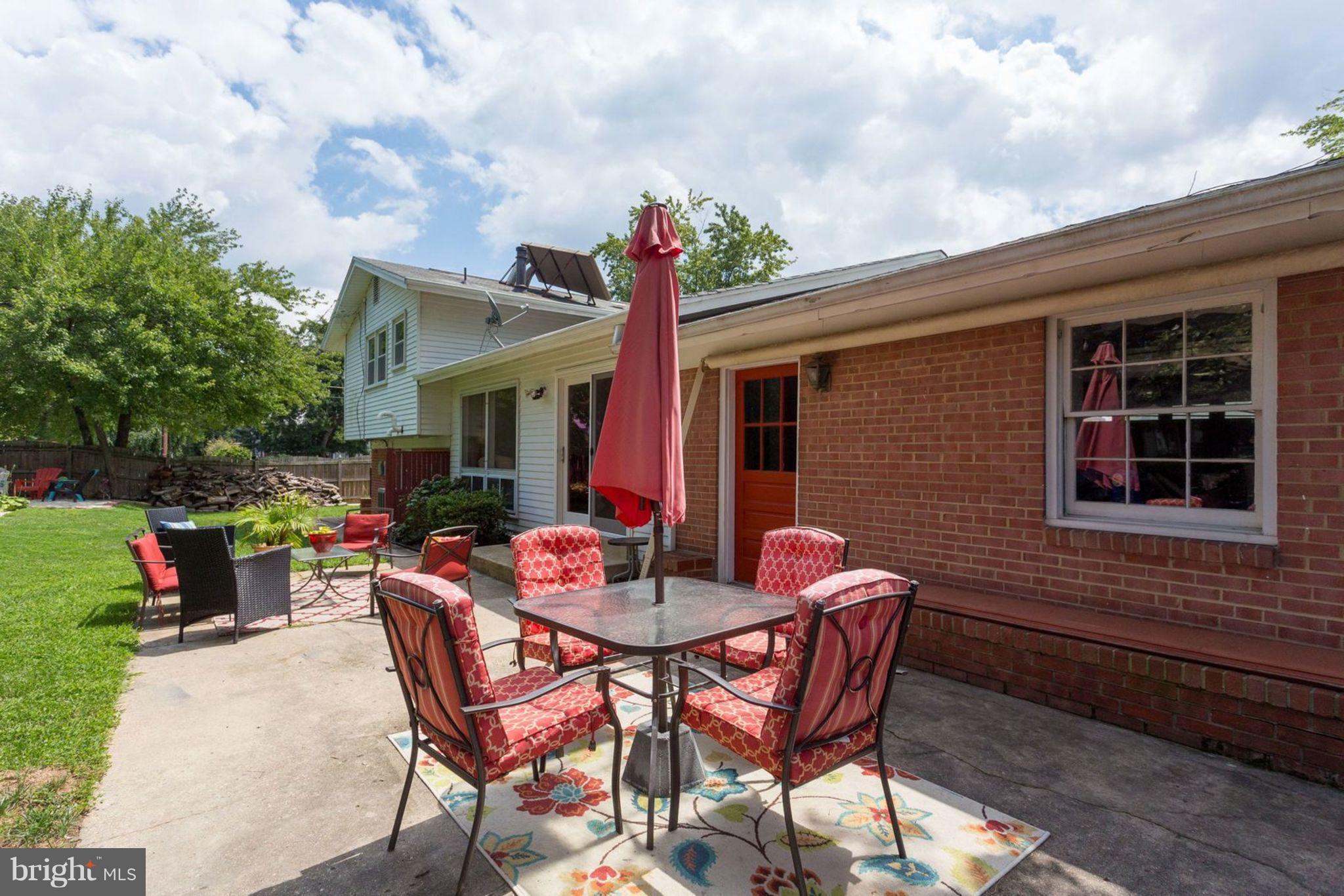 6420 Meriwether Lane Springfield, VA 22150 - Photo 25 of 27 Patio space