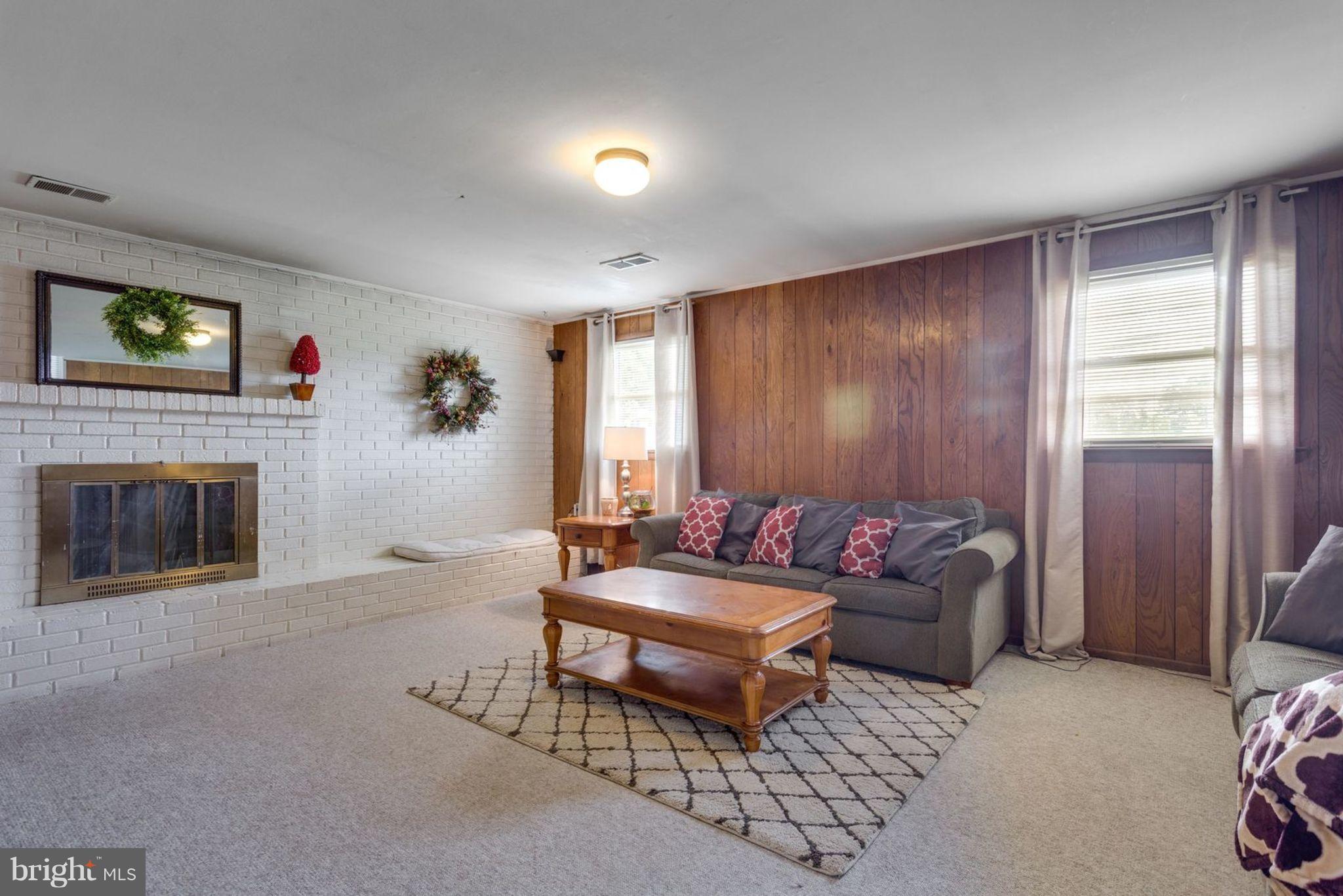 6420 Meriwether Lane Springfield, VA 22150 - Photo 10 of 27 Spacious rec room