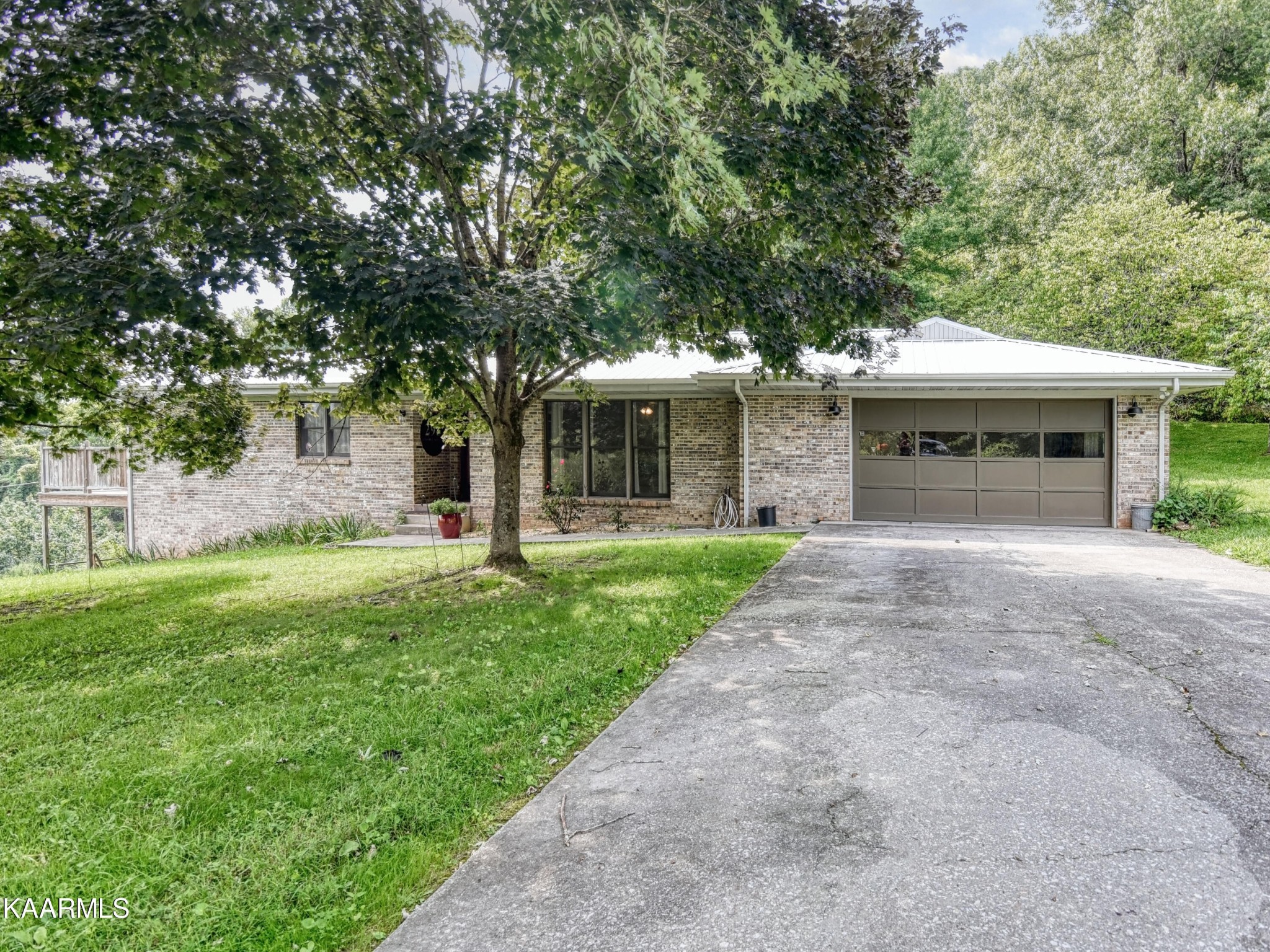 295 Old Forge Ridge Road Harrogate, TN 37752 - Photo 1 of 44 Gallery Image 1