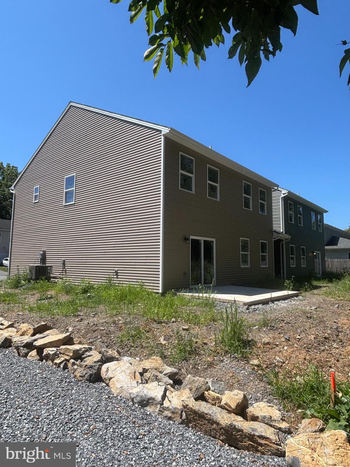 1079 Dianne Drive Waynesboro, PA 17268 - Photo 2 of 4 Gallery Image 2