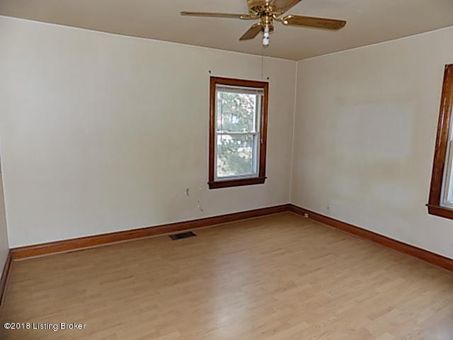 4701 Dohn Road Louisville, KY 40216 - Photo 16 of 19 DSCN5478