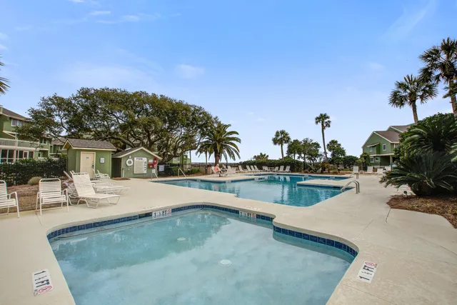 $1,033,000 | 7000 Palmetto Drive, Unit 5A, Isle of Palms, SC 29451