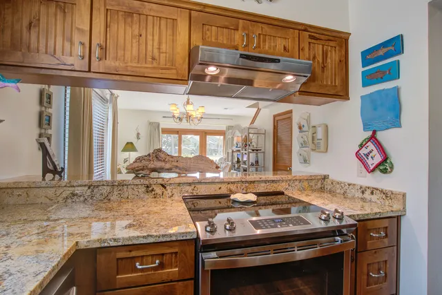 $1,033,000 | 7000 Palmetto Drive, Unit 5A, Isle of Palms, SC 29451