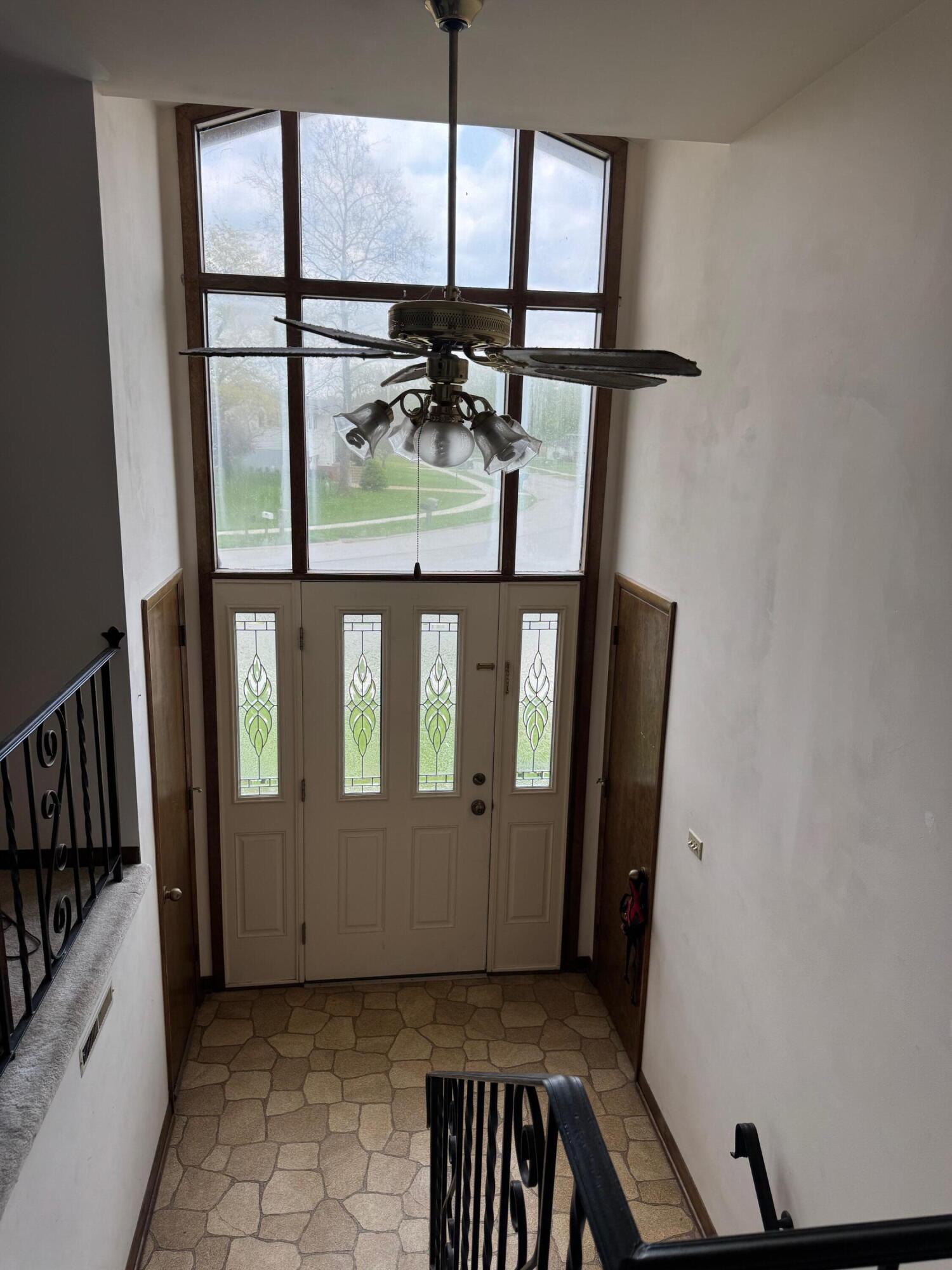 8430 Bell Street Crown Point, IN 46307 - Photo 2 of 15 1500x2000