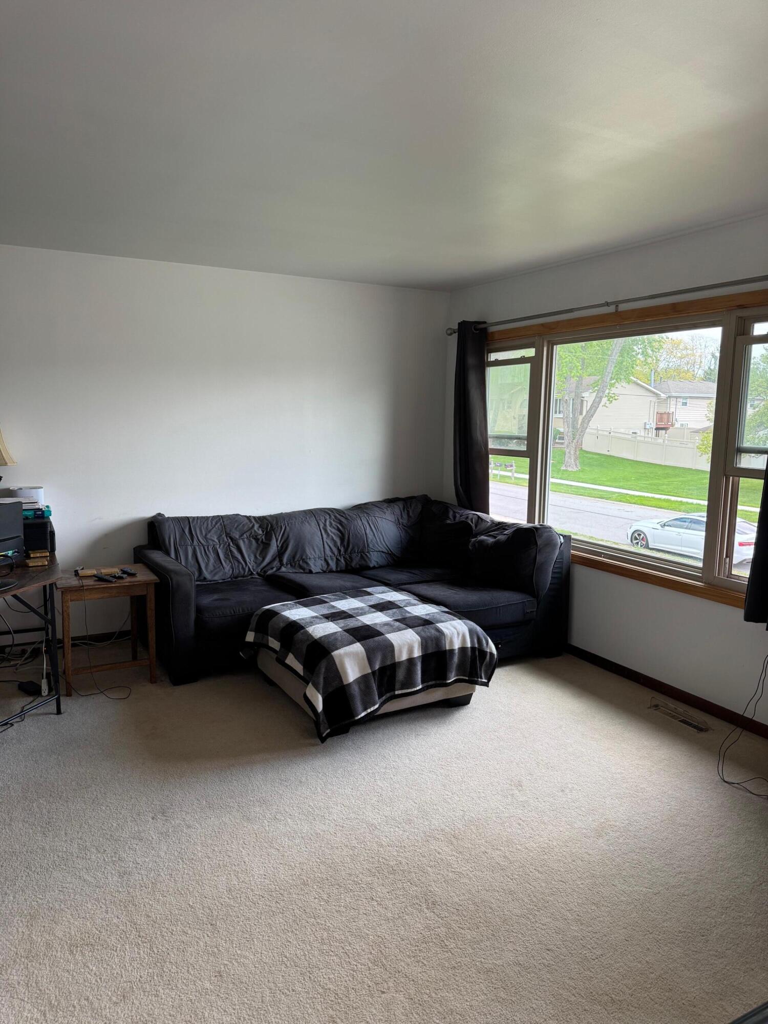 8430 Bell Street Crown Point, IN 46307 - Photo 5 of 15 1500x2000