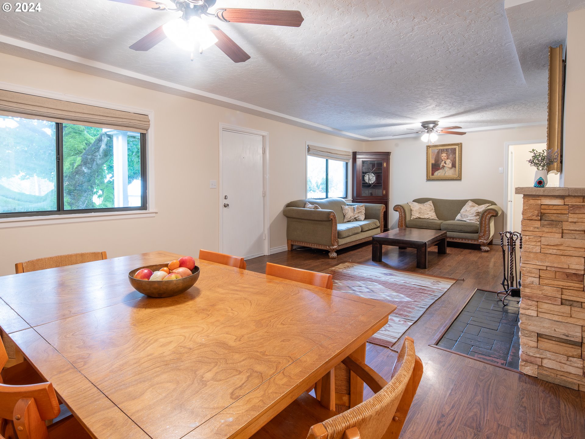 32635 Southeast Hurlburt Road Corbett, OR 97019 - Photo 11 of 44 Gallery Image 11