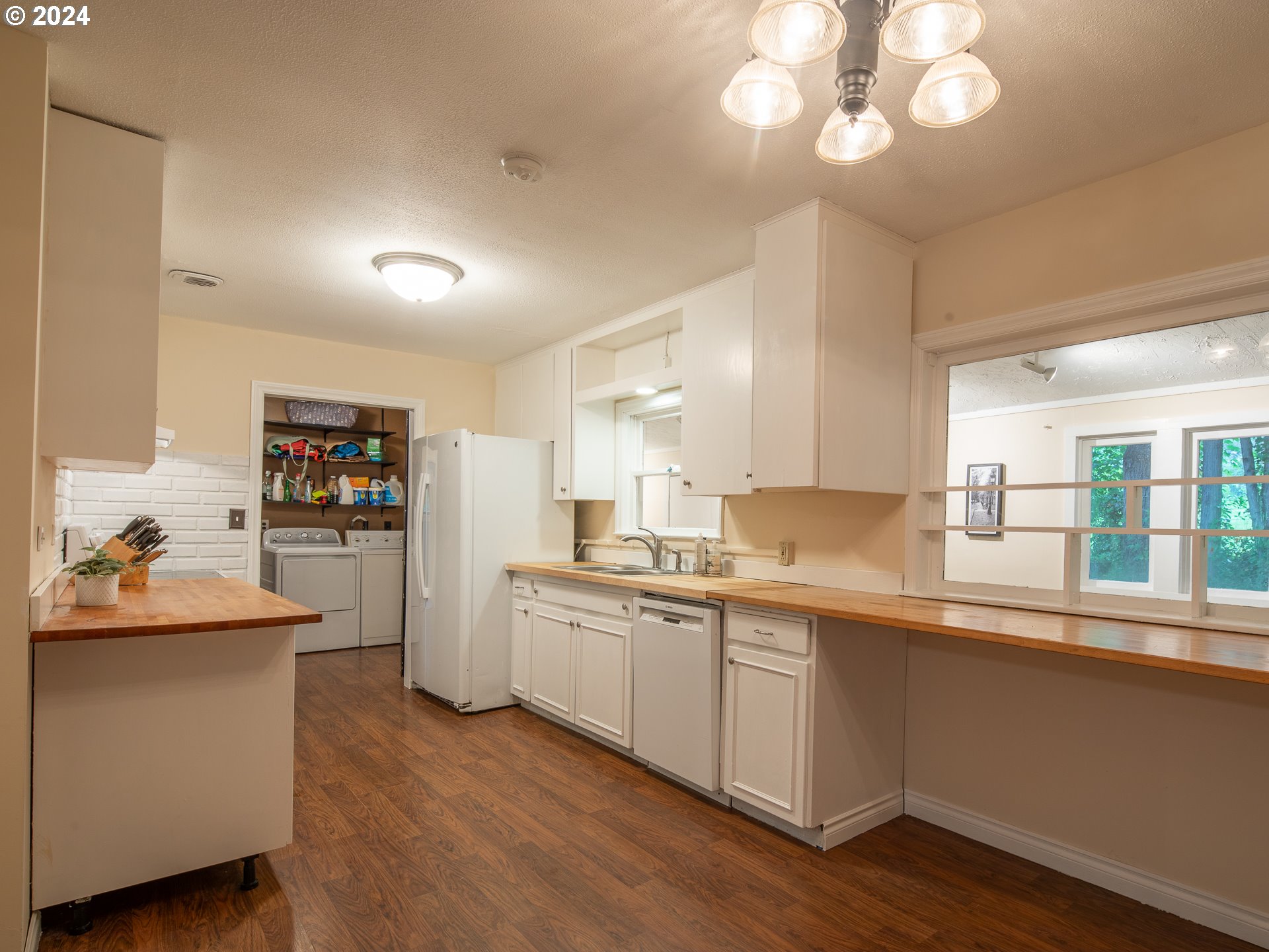32635 Southeast Hurlburt Road Corbett, OR 97019 - Photo 14 of 44 Gallery Image 14