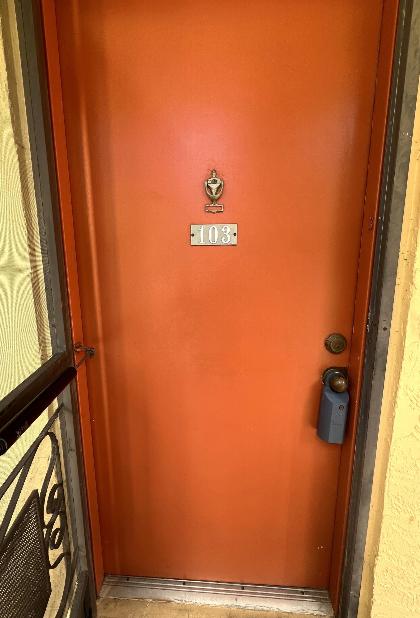 812 Southwest 9th St Circle, Unit 103 Boca Raton, FL 33486 - Photo 12 of 14 a view of door