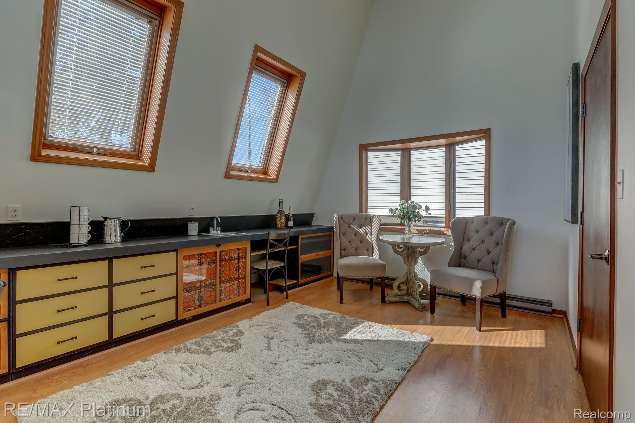 9657 Marshall Road South Lyon, MI 48178 - Photo 6 of 38 Gallery Image 6