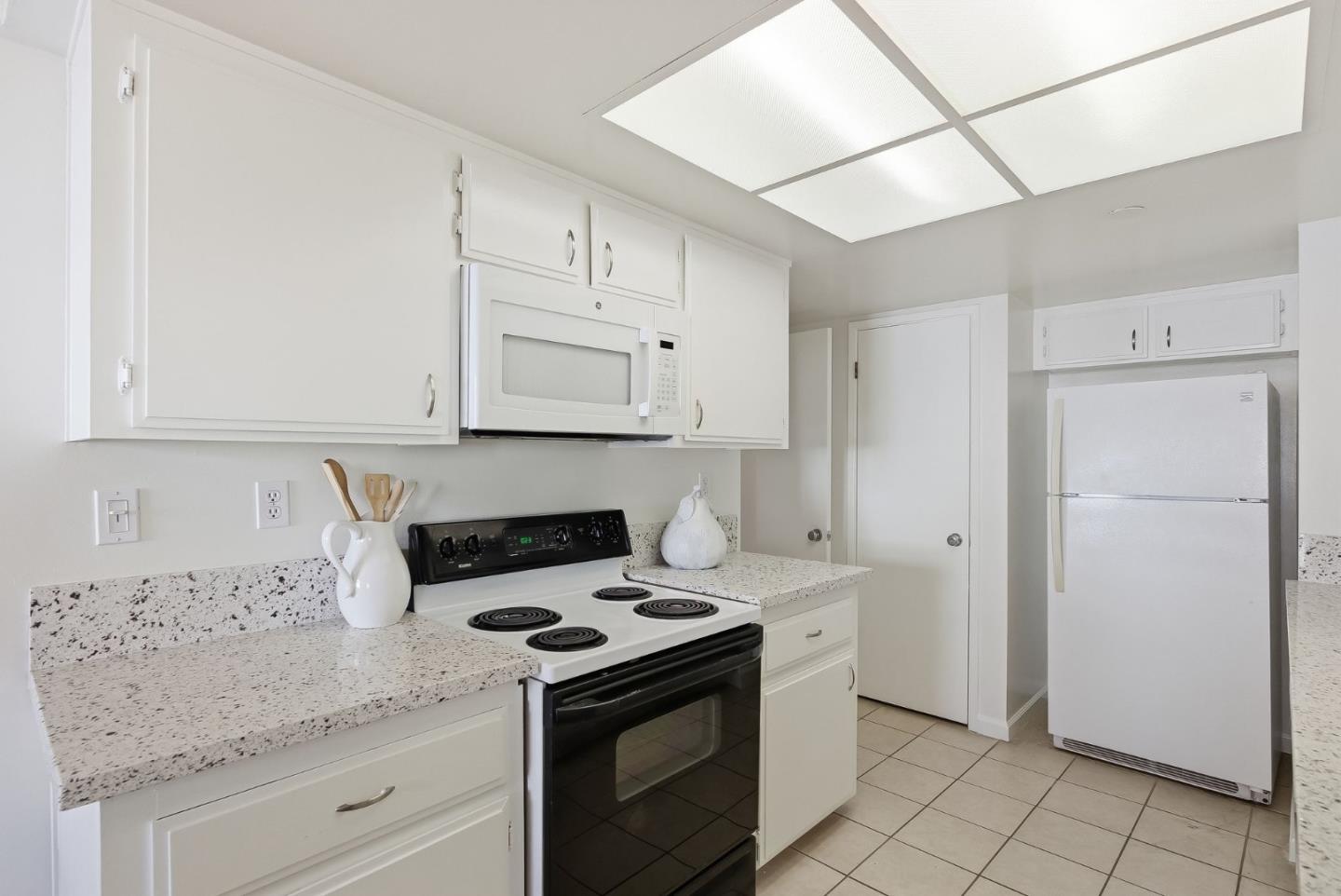 26 4th Street, Unit 9 Los Altos, CA 94022 - Photo 9 of 21