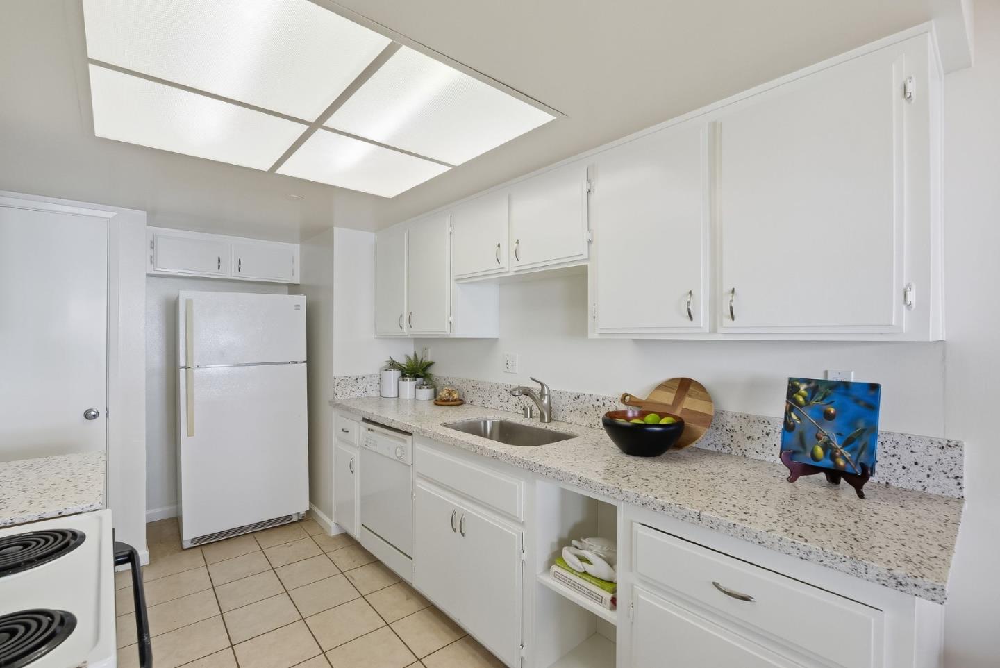 26 4th Street, Unit 9 Los Altos, CA 94022 - Photo 10 of 21