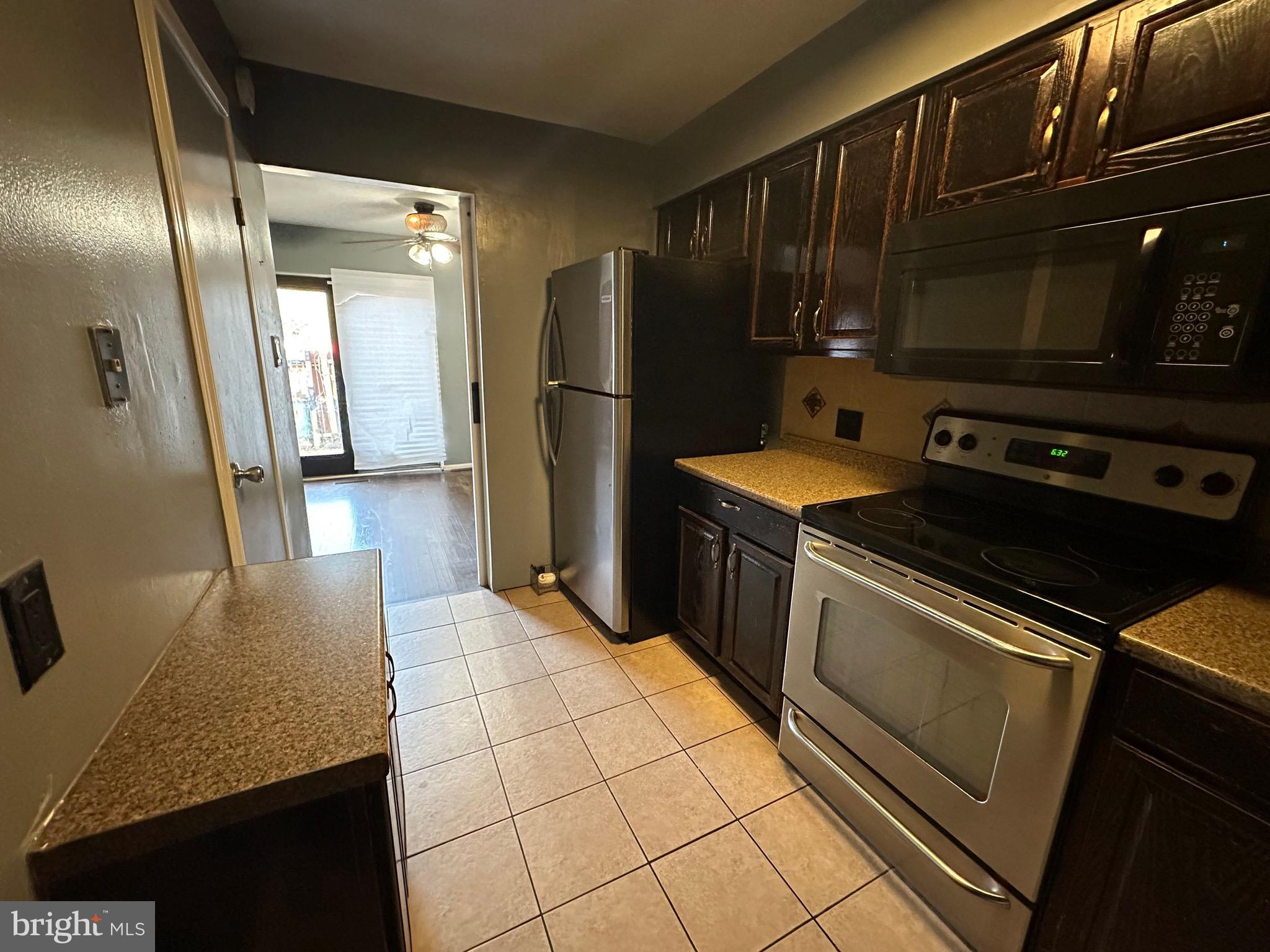 3103 Berry Road Northeast, Unit 11 Washington, DC 20018 - Photo 6 of 20 Kitchen