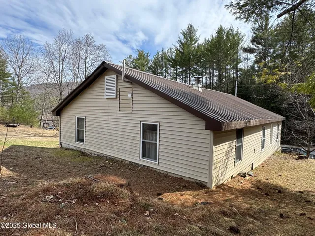 $349,000 | 3421 Blue Ridge Road, North Hudson, NY 12855
