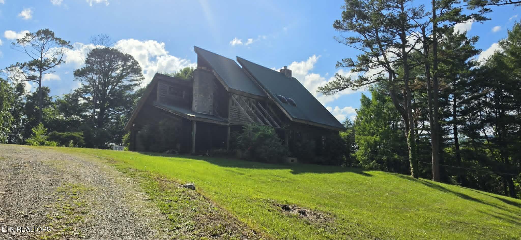 228 Marcella Road Cumberland Gap, TN 37724 - Photo 7 of 34 a54bf8be-5068-47c9-bd79-872d9918a959