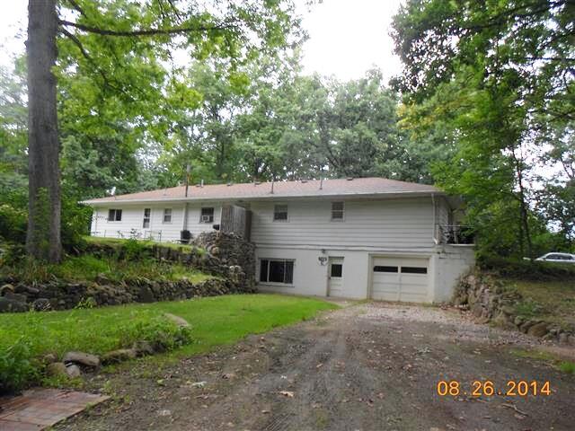 6127 Brooklyn Road Jackson, MI 49201 - Photo 12 of 20 015 - Copy (2)