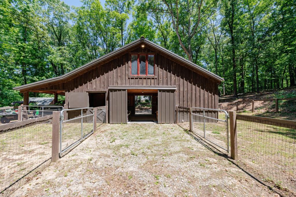 950 Jones Road Roswell, GA 30075 - Photo 39 of 62