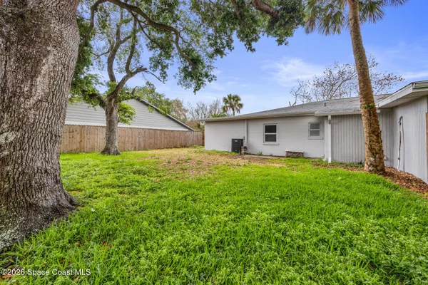 $1,800 | 108 Harrison Avenue, Cape Canaveral, FL 32920