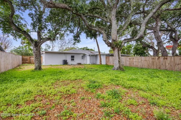 $1,800 | 108 Harrison Avenue, Cape Canaveral, FL 32920