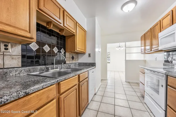 $1,800 | 108 Harrison Avenue, Cape Canaveral, FL 32920