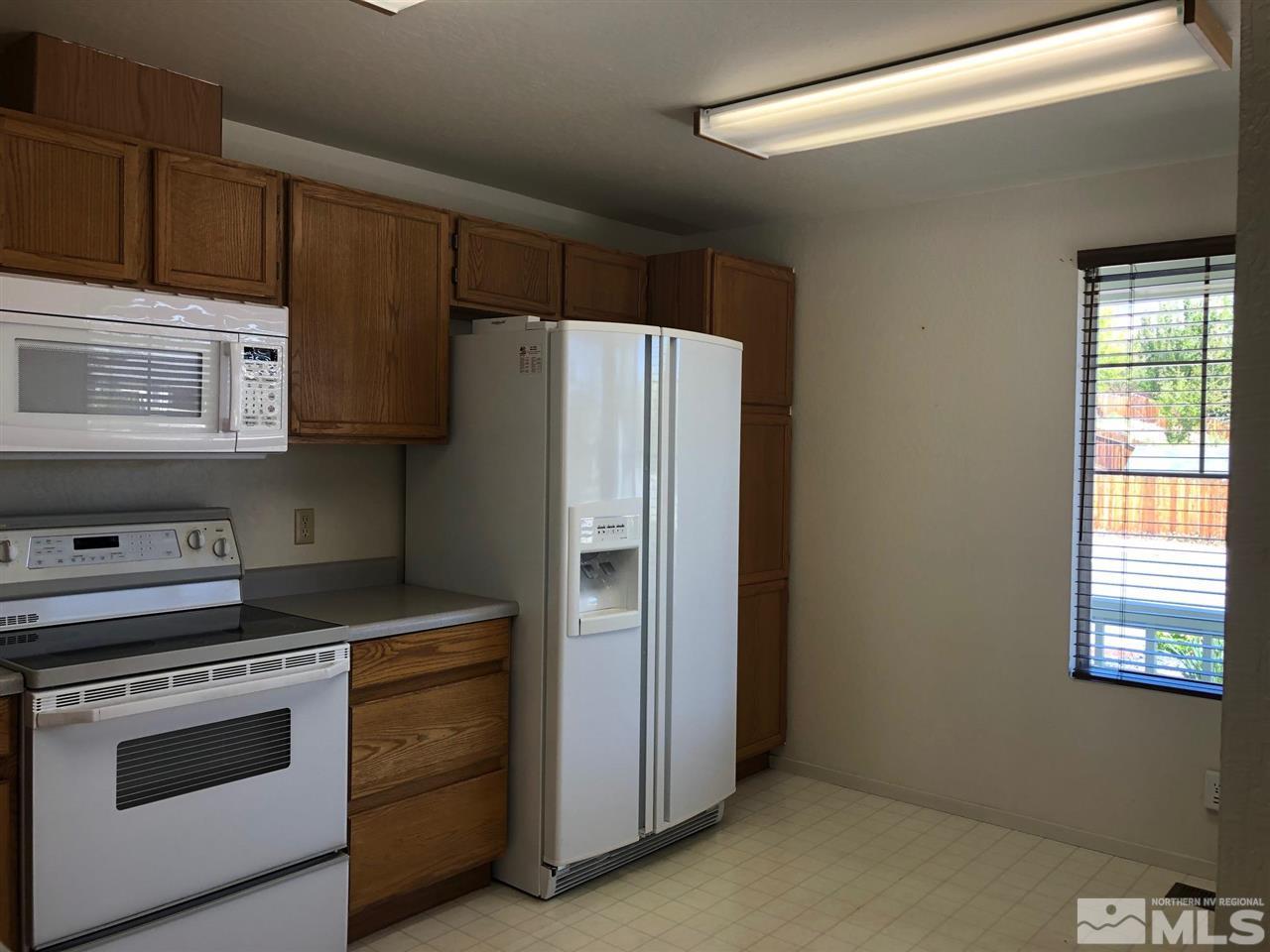 6830 Sandia Drive Reno, NV 89523 - Photo 4 of 16 Photo 4