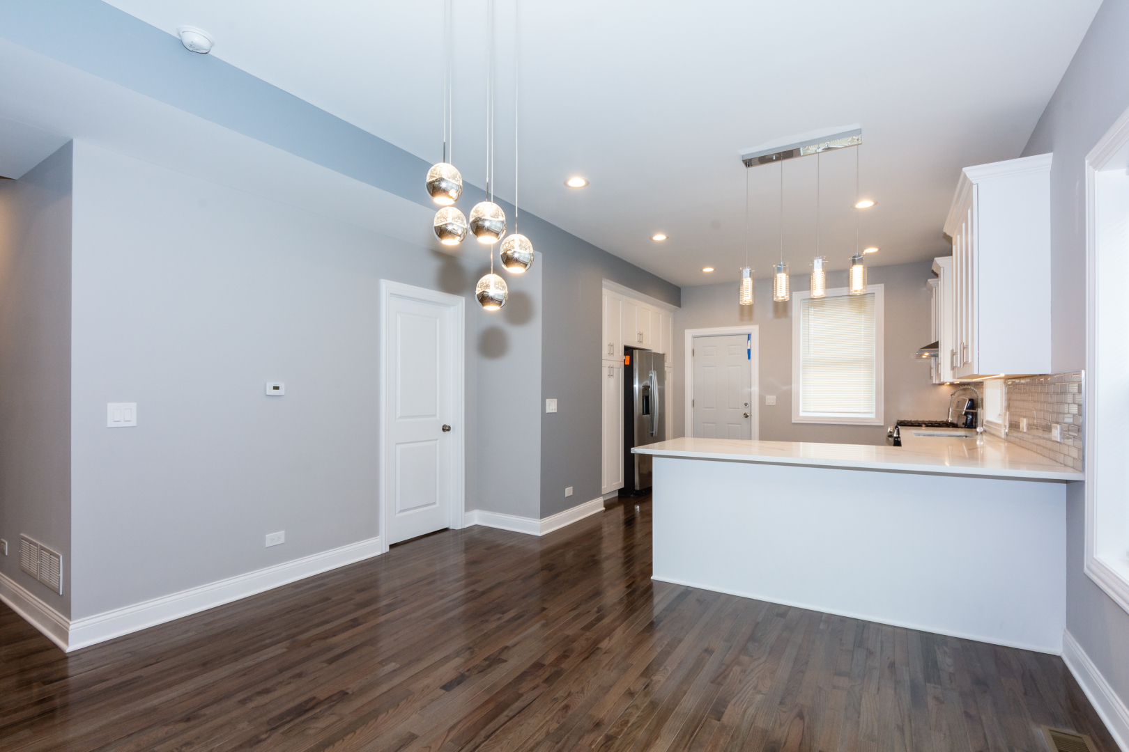 7809 South Rhodes Avenue Chicago, IL 60619 - Photo 12 of 46 Gallery Image 12