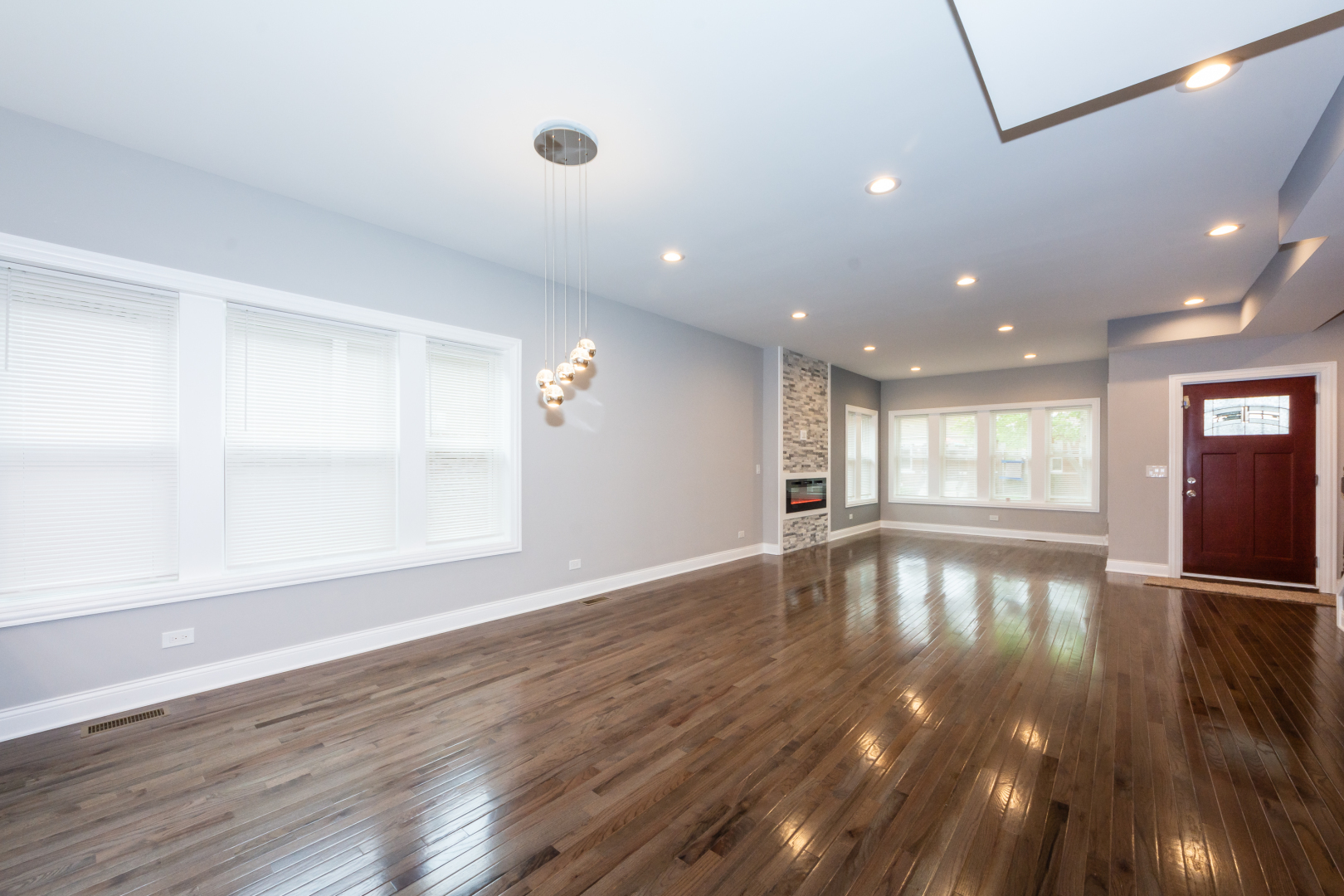 7809 South Rhodes Avenue Chicago, IL 60619 - Photo 14 of 46 Gallery Image 14