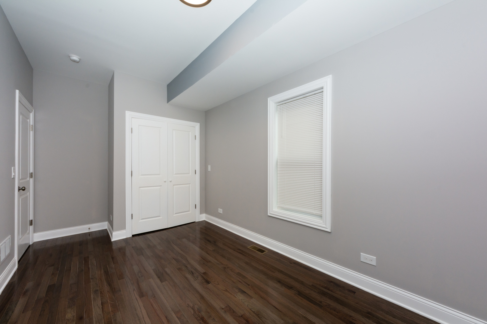 7809 South Rhodes Avenue Chicago, IL 60619 - Photo 21 of 46 Gallery Image 21