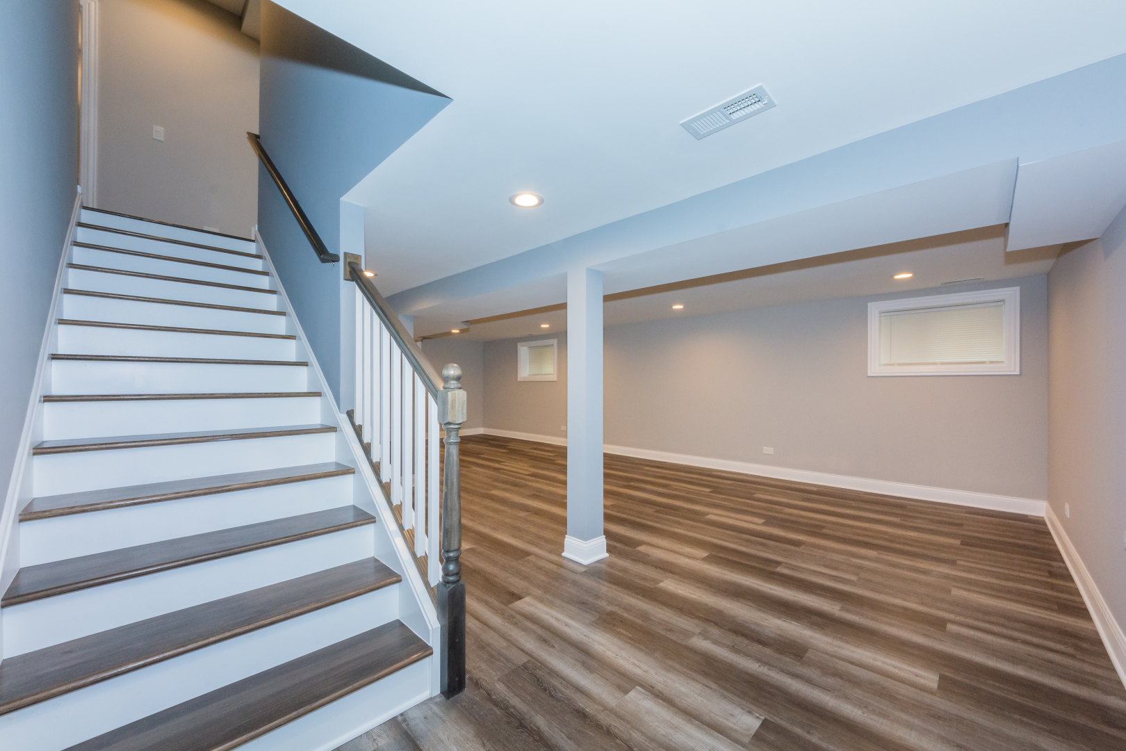 7809 South Rhodes Avenue Chicago, IL 60619 - Photo 34 of 46 Gallery Image 34