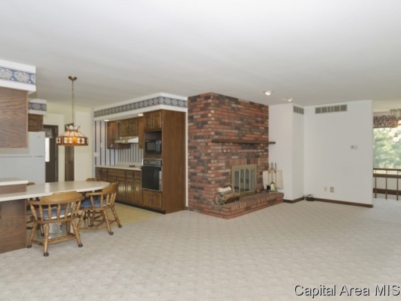 6329 Country Trail Rochester, IL 62563 - Photo 7 of 20