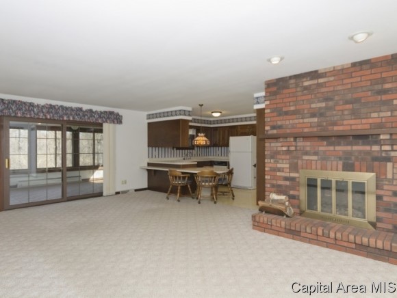 6329 Country Trail Rochester, IL 62563 - Photo 8 of 20