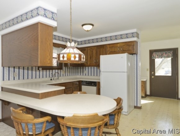6329 Country Trail Rochester, IL 62563 - Photo 10 of 20