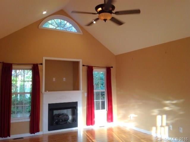 1908 Bonners Circle Conover, NC 28613 - Photo 4 of 20 Gallery Image 4