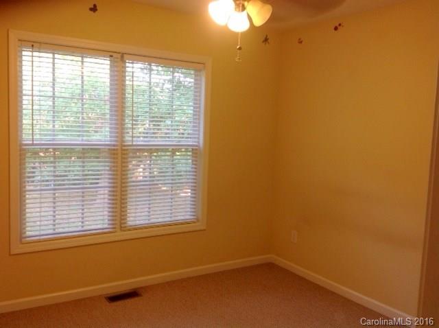 1908 Bonners Circle Conover, NC 28613 - Photo 8 of 20 Gallery Image 8