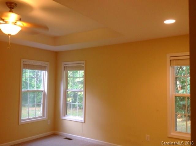 1908 Bonners Circle Conover, NC 28613 - Photo 9 of 20 Gallery Image 9