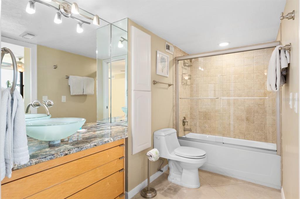 5855 Midnight Pass Road, Unit 520 Sarasota, FL 34242 - Photo 19 of 59