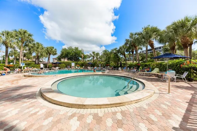 $730,000 | 5855 Midnight Pass Road, Unit 520, Sarasota, FL 34242