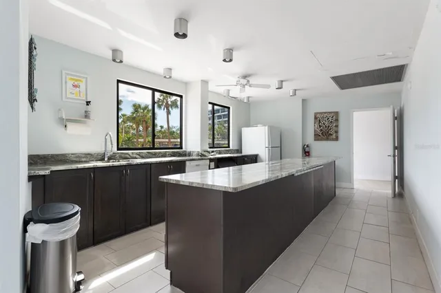 $730,000 | 5855 Midnight Pass Road, Unit 520, Sarasota, FL 34242